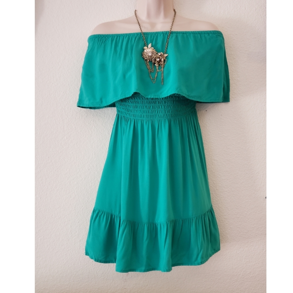 Xhiliration Turquoise Strapless Dress
